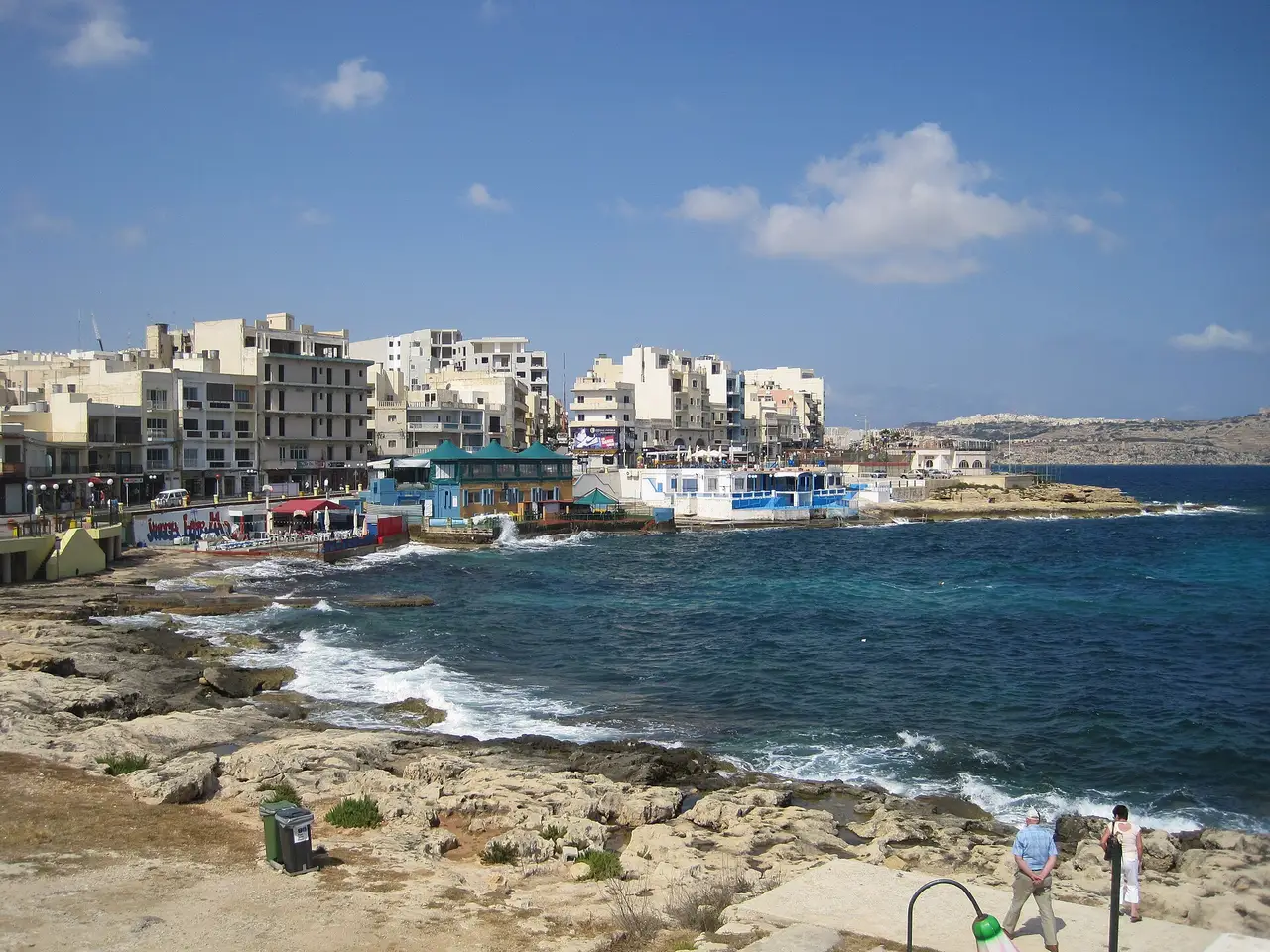 Bugibba Seafront Apartment